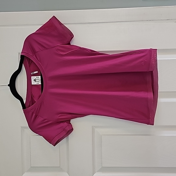 'Adidas' Small Climacool Shirt - Picture 1 of 3